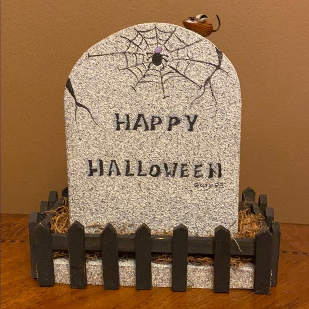 Halloween Decor